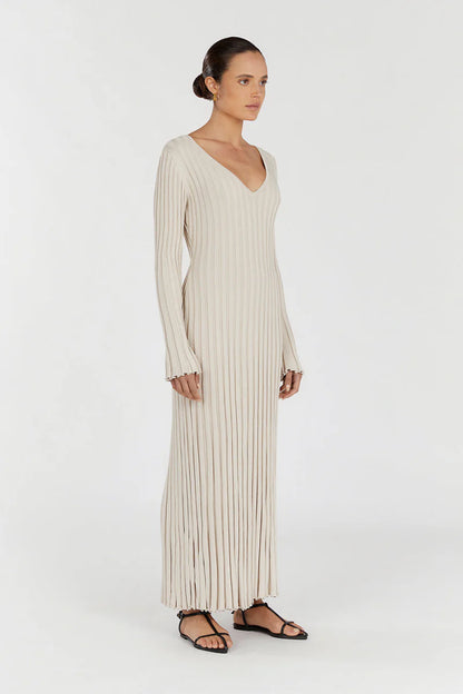 Robe Longue en Laine Décolleté